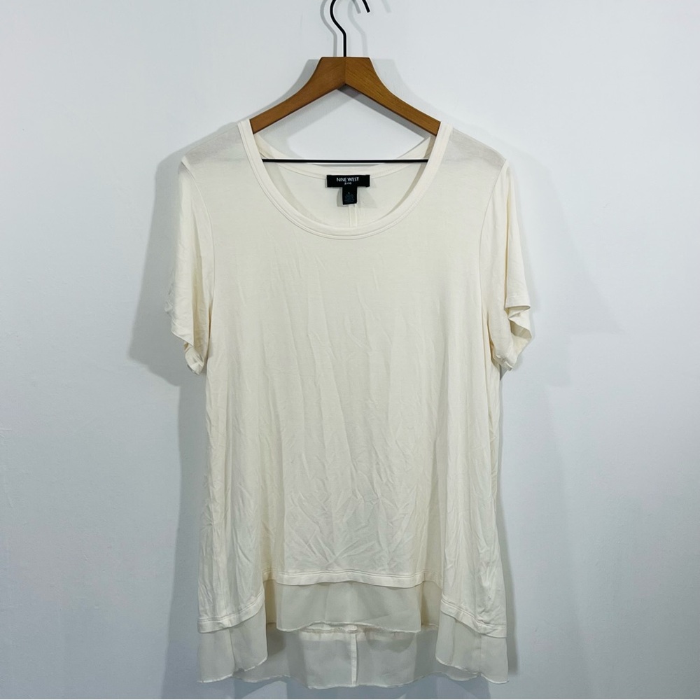 Nine West Creamy Off White Casual Pullover Blouse With Layered Look At Hem Sz L